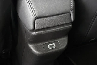 Jeep Avenger 1.2 e-Hybrid Altitude Keyless JBL Camera Elektrische Achterklep / 32