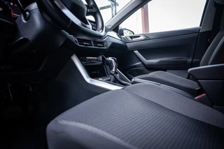 Volkswagen Polo 1.0 TSI 110pk Business | Beats | Keyless | Trekhaak | Led koplampen| Cruise control | Camera | Parkeerhulp | / 38