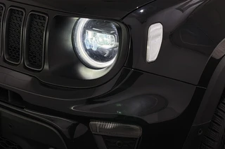 Jeep Renegade 4xe 240 Plug-in Hybrid Electric S LED Leder Stoelverwarming Trekhaak Camera Kenwood / 22