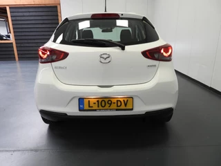 Mazda 2 1.5 Skyactiv-G Comfort / 28