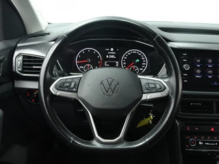 Volkswagen T-Cross 1.0 TSI Style Automaat DSG Navigatie | Camera | Adaptive cruis / 22