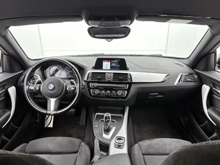 BMW 1-serie M140i xDrive | Stoelverwarming | Cruise Control | Navigatie / 5