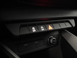 Audi A1 Sportback 25 TFSI Pro Line | Apple/Android | Parkeersensoren | Cruise Control / 31