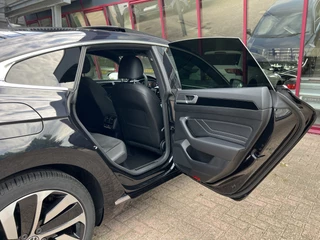 Volkswagen Arteon 2.0 TSI R-Line Business  | BTW | Pano | ACC | PDC | Lane/Front assist | Stoelverw. | / 39