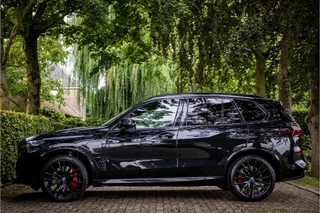 BMW X5 xDrive50e M Sport Pro  Bowers & Wilkins Sky Lounge Massage Crafted Clarity Soft Close / 4