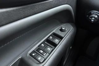 Jeep Compass 1.5T e-Hybrid S | Automaat | Rondomzicht Camera | Lederen bekleding | Stoel & Stuurverwarming | Lichtmetalen velgen | Keyless | Climate control / 21