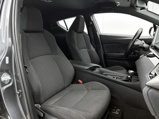 Toyota C-HR 1.8 Hybrid Dynamic Camera | Cruise Control | Climate Control | / 13
