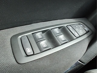 Renault Kadjar 1.3 TCe INTENS  Stoelverwarming | Dodehoeksensoren | Trekhaak / 26
