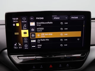 Volkswagen ID.4 First Max 77 kWh | Stoel/Stuurverwarming | Panorama dak | IQ Light | 360 Camera | Adaptive cruise | 21 Inch / 29