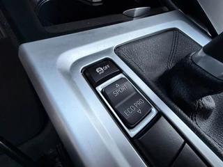 BMW X1 SDrive18i Executive Edition / ACC / Head-Up / Led / Trekhaak / Rijklaar !. / 36