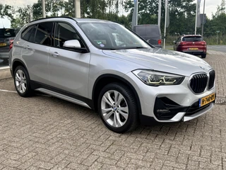 BMW X1 xDrive20i High Executive  | Afn. trekhaak | Pano | LED | Leder | Sportstoelen | Apple/Android | Stoelverwarming / 8