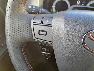 Toyota C-HR 2.0 Plug-in Hybrid 220 GR SPORT NIEUW DIRECT LEVERBAAR STOEL/STUURWIELVERWARMING PDC DRAADLOOSLADEN / 17
