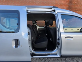 Dacia Dokker 1.2 TCe Ambiance Stepway 115PK LPG-G3 Airco Trekhaak Nieuwe remmen en banden / 29