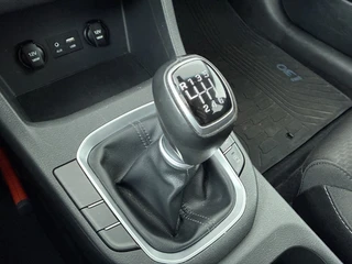Hyundai i30 Wagon 1.0 T-GDI Comfort  Lendensteunverstelling - Cruise Control - Achteruitrijcamera - Climate Control / 33