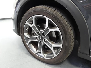 Kia XCeed 1.6 GDi PHEV Plug-In DynamicPlusLine NAVI/CAMERA/MEMORY/EL.KLEP/18"LMV! / 40