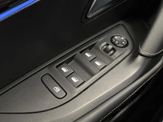 Peugeot 2008 1.2 Hybrid 145 GT | Automaat |145PK | Airco-Ecc | LM-Velgen | PDC | Navigatie | Camera | Cruise | Carplay | DAB | ( Vestiging - Vianen Tel:0347-371248 ) / 13