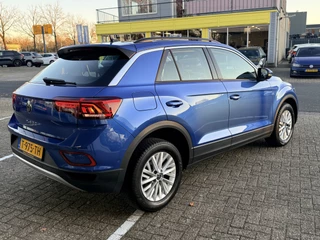 Volkswagen T-Roc 1.0 TSI Life  | LED | Apple Carplay | Adapt. Cruise | DAB+ | PDC v+a incl. Camera / 10