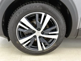 Peugeot 3008 1.2 PureTech GT Line Automaat | Navigatie | Parkeersensoren | Camera | Blind Spot Warning | Apple CarPlay / 24