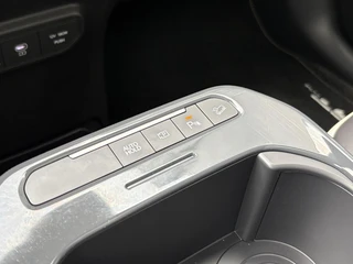 Kia EV5 GT-Line Business Edition 81.4 kWh | Demo | 20" Lichtmetaal | Pano | Memory | Stoel + Stuurverwarming | Camera | Leder | Beschikbaar vanaf december 2026 | / 31