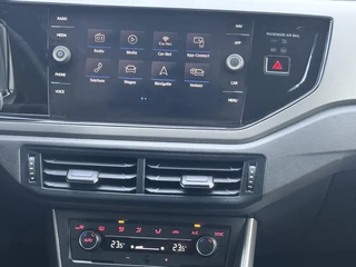 Volkswagen Polo 1.0 TSI Highline Business R Navi/ CarPlay / 20