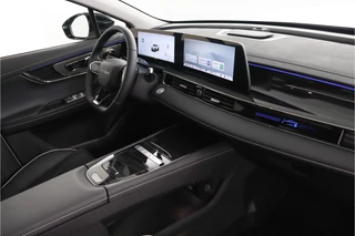 Omoda 5 SHS 1.6 T-GDi SHS-H Premium  - FULL OPTIONS - Schuif/kantel dak - Adaptieve cruisecontrol - Sfeerverlichting - Apple Carplay - Android Auto 7 Jaar of 150.000km Fabrieksgarantie / 32