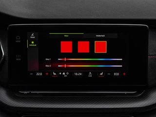 Skoda Octavia Combi 1.4 TSI RS iV PHEV Business 245 PK Panoramadak Matrix LED Camera Sfeerverlichting Stoelverwarming 19" / 31