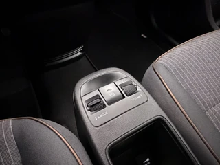 Fiat 500 Icon 42 kWh 3-Fase SOH 92% Navigatie | Carplay&Android | 85KW Snellaadvermogen / 17