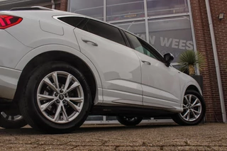 Audi Q3 Sportback 35 TDI Pro Line S | S-line | Apple Carplay | Achteruitrijcamera | Virtual Cockpit | Rijstrooksensor | Cruise control | Trekhaak | MMI Navigatie | Leer | Parkeer assistent / 48