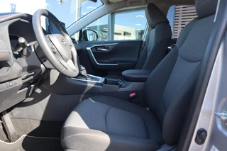 Toyota RAV4 2.5 HYBRID AWD DYNAMIC ANDROID/APPLE STOEL/VOORRUITVERW. LM-VELGEN P-SENSOREN CAMERA AD-CRUISE / 15