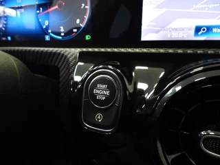 Mercedes-Benz A-Class A160 Business Solution / 19