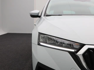 Škoda Octavia Combi 1.0 TSi 110 Pk Business Edition | Stoelverwarming | Adaptive Cruise | Navigatie | CarPlay | 16 Inch | 70.153 Km !! / 11