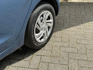 Hyundai i10 1.0i Comfort Smart Navigatie + Camera / Airco / Cruisecontrol! / / 22