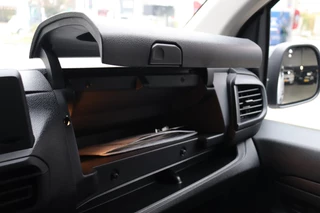 Opel Vivaro Combi Electric L2 75 kWh / 9-persoons / Demo / 19