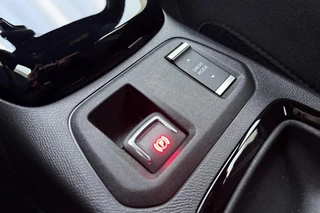 Opel Corsa Electric Long Range GS 51 kWh | NIEUW | tot 429km WLTP | 100kW snelladen | Climate control | Stoel- en stuurverwarming | Achteruitrijcamera | Navi via Apple Carplay/Android Auto | Sportstoelen / 26