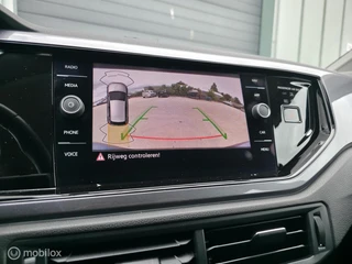 Volkswagen Polo 1.0 TSI R-Line / Navi / Camera / Carplay / 22