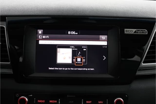 Kia Niro 1.6 GDi Hybrid DynamicLine  - Automaat - Trekhaak - Achteruitrijcamera - Navigatie - Cruise Control - Climate Control - 12 maanden bovag garantie / 54