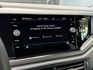 Volkswagen Polo 1.0 TSI R-Line IQ light | Carplay | Camera | Climate | Stoelverwarming | Rijklaar incl. garantie / 20