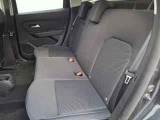 Dacia Duster 1.2 TCe 126pk Comfort Airco Cruise Trekhaak Hoge instap / 16