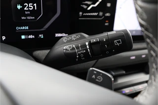 Kia EV3 Plus 81.4 kWh  - SOH 98,8% - Stoel/stuurwiel verwarming - Adaptieve Cruisecontrole - LED lampen - V2L - Fabrieksgarantie tot en met 03-2032 / 27