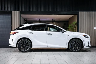 Lexus RX 500h F Sport Line|Pano|Leer|360 Camera|Stuur/Stoelverwarming| / 16
