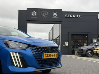 Peugeot 208 Allure 1.2 Hybrid 100PK e-DCS6 Automaat Trekhaak, Navigatie, Achteruitrijcamera, Keyless, Stoelverwarming, Apple Carplay, Android Auto / 4