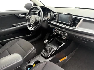 Kia Rio 1.0 TGDI DynamicLine | Navigatie | Airco | Apple Carplay / Android Auto | Achterruitrij Camera | Lichtmetalen Velgen | / 26