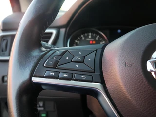 Nissan Qashqai 1.3 DIG-T N-Connecta  360C| Trekhaak| Navi+BT| Pano / 12