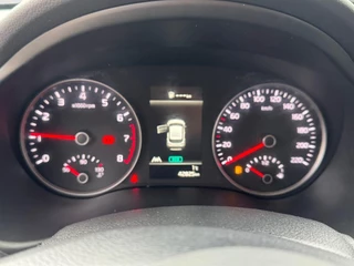 Kia Stonic 1.0T MHEV DynamicLine | Airco | Camera | Cruise Control | LM Velgen | Apple Carplay & Android Auto | / 22