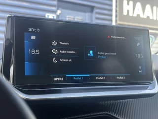Peugeot 208 1.2 PureTech Allure Pack | Adaptive Cruise Control | Parkeercamera/-sensoren | Keyless Start | Apple Carplay/Android Auto | Climate Control | i-Cockpit | Navigatie | DAB | Full LED | Dealer Onderhouden | / 22