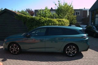 Peugeot 308 SW 1.2 PT All. Pack Bns / 26