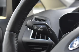 Ford C-MAX 1.0 125pk ECC LMV NAVI CRUISE / 22