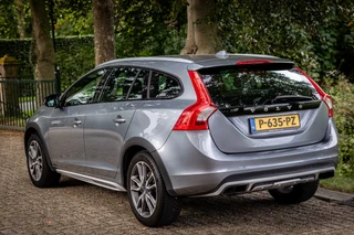 Volvo V60 Cross Country 2.0 T5 Summum  BLIS Memory Sportstoel Trekhaak / 16