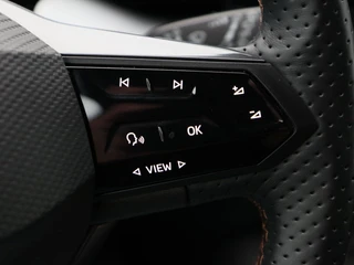CUPRA Born Business Plus 62 kWh 204 Pk | Stoel/Stuurverwarming | Adaptive Cruise | Climatronic | CarPlay |  18 Inch | 21.452 Km !! / 22