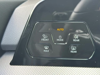 Volkswagen Golf 1.5 eHybrid GTE 272pk Head up | Black Style | IQ light | 360 Camera | Rijklaar incl. garantie / 13